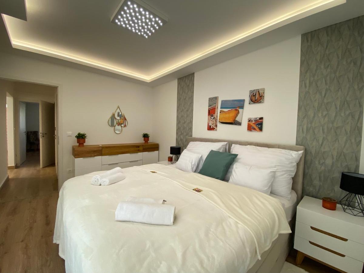 Sunshine Homes Zamárdi Exterior foto
